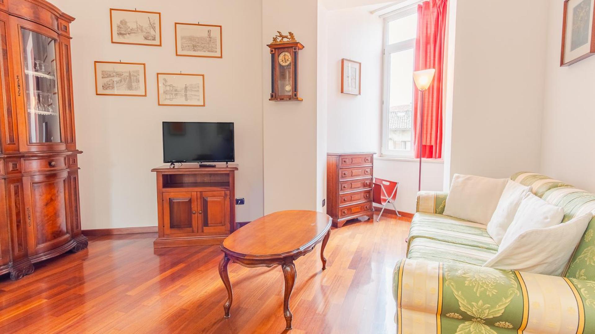 Residenza Edvige - Italian Homing Apartment Verona Luaran gambar