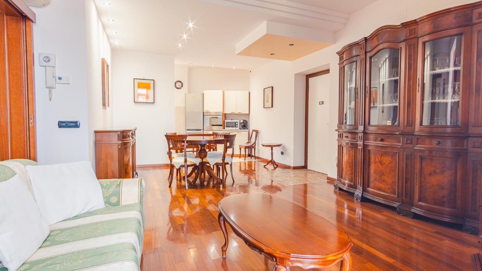 Residenza Edvige - Italian Homing Apartment Verona Luaran gambar